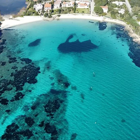 House Stefi Apartamento Golfo Aranci